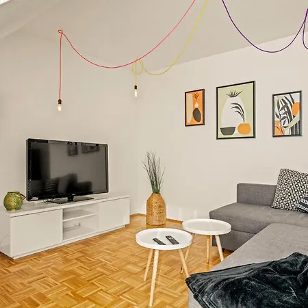 Daire Lofts - Idyllische Maisonette-wohnungen Naehe Bergpark Wilhelmshoehe *