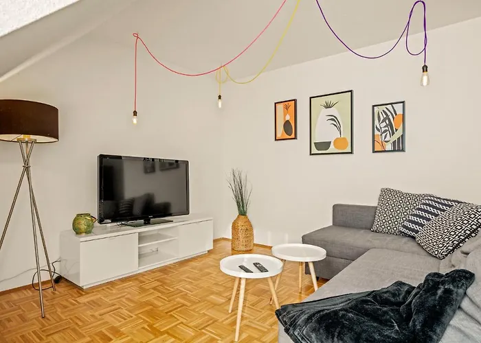 Apartman Lofts - Idyllische Maisonette-wohnungen Naehe Bergpark Wilhelmshoehe *