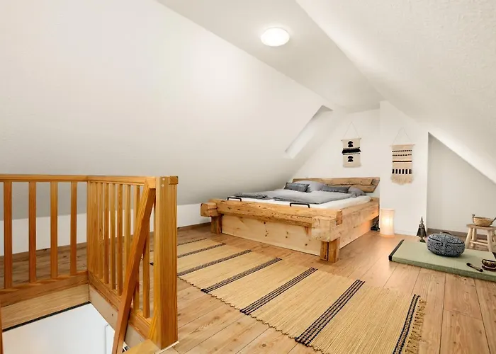 Lofts - Idyllische Maisonette-wohnungen Naehe Bergpark Wilhelmshoehe *